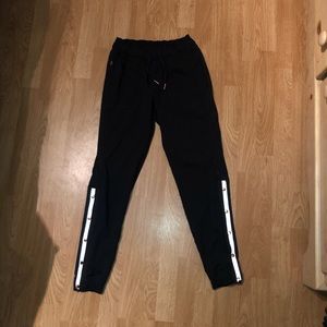 Ankle cropped lululemon pants